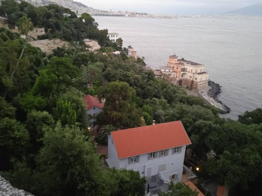Апартаменты A Casa Mi Неаполь Экстерьер фото