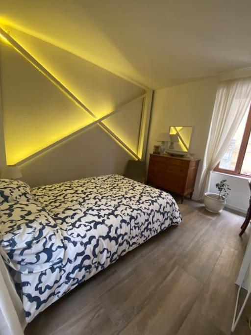 Апартаменты A Casa Mi Неаполь Экстерьер фото